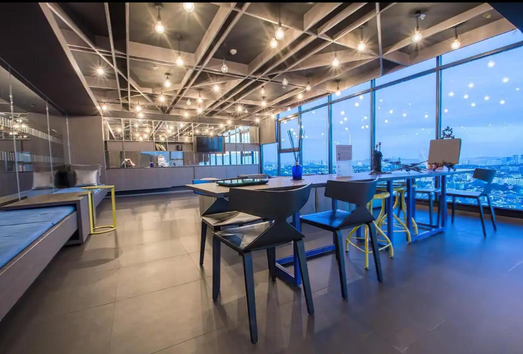 Central Pattaya Condo With A Beautiful View Екстериор снимка